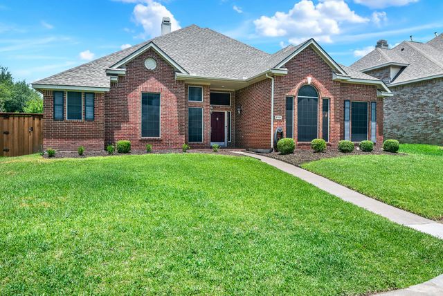5705 Abingdon Drive, Richardson, TX 75082