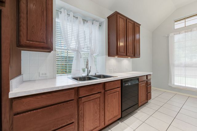 5705 Abingdon Drive, Richardson, TX 75082
