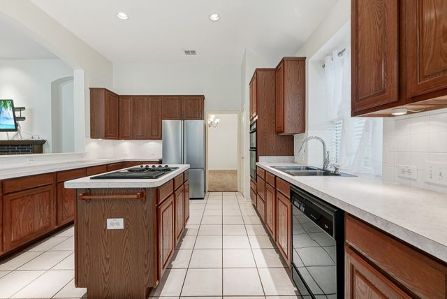 5705 Abingdon Drive, Richardson, TX 75082
