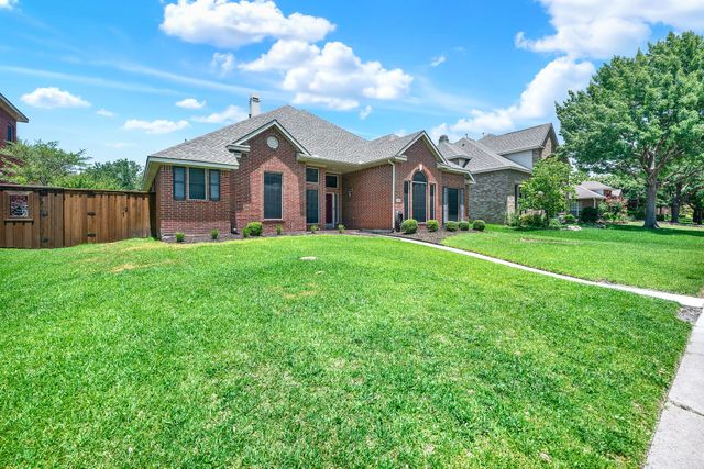5705 Abingdon Drive, Richardson, TX 75082