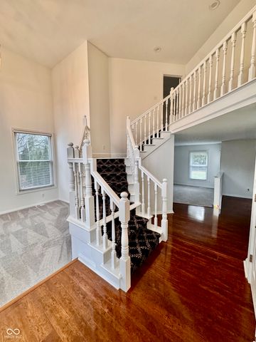 11458 Sutton Place Drive W, Carmel, IN 46032