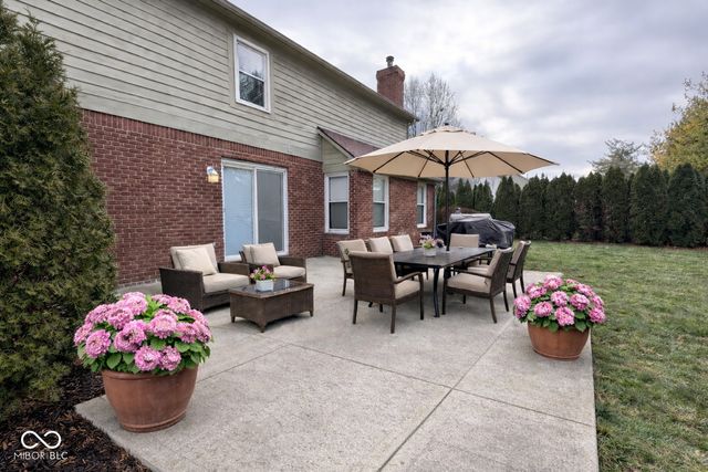 11458 Sutton Place Drive W, Carmel, IN 46032