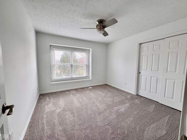 11458 Sutton Place Drive W, Carmel, IN 46032