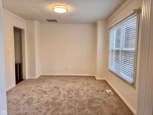 11458 Sutton Place Drive W, Carmel, IN 46032