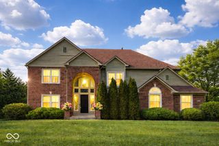 11458 Sutton Place Drive W, Carmel, IN 46032