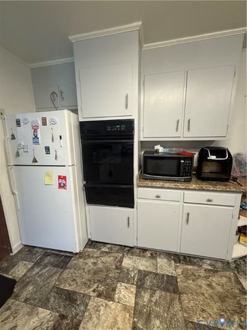 10096 Blue Star Hwy, Sussex, VA 23882
