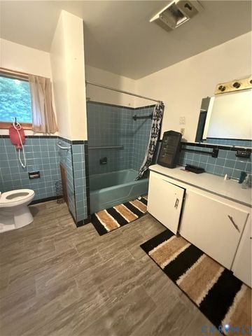 10096 Blue Star Hwy, Sussex, VA 23882