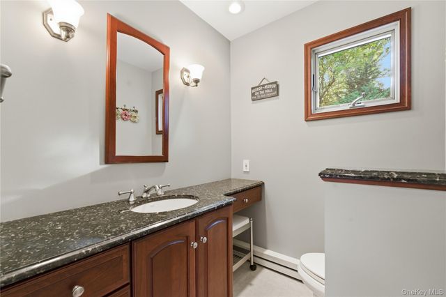 276 Mount Pleasant Road, Hauppauge, NY 11788