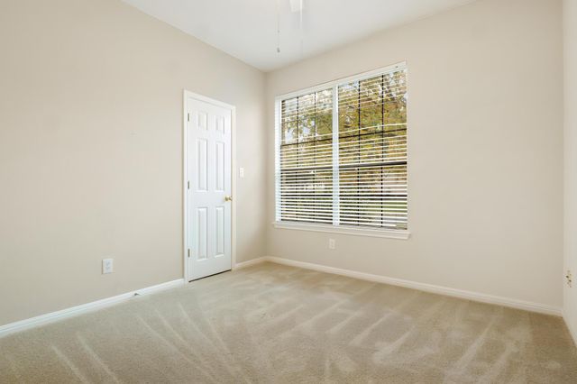 144 Oxford DR, Kyle, TX 78640