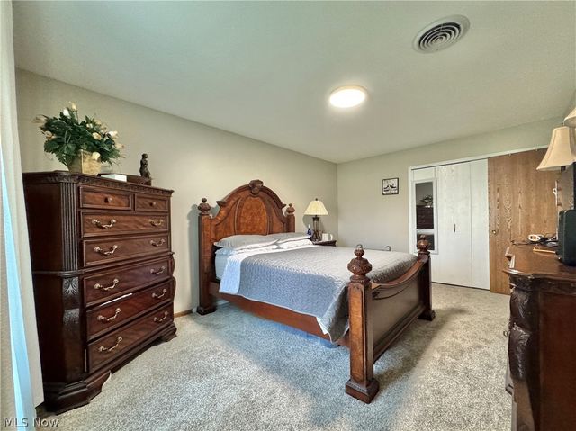 1327 Huntington Court, Boardman, OH 44512