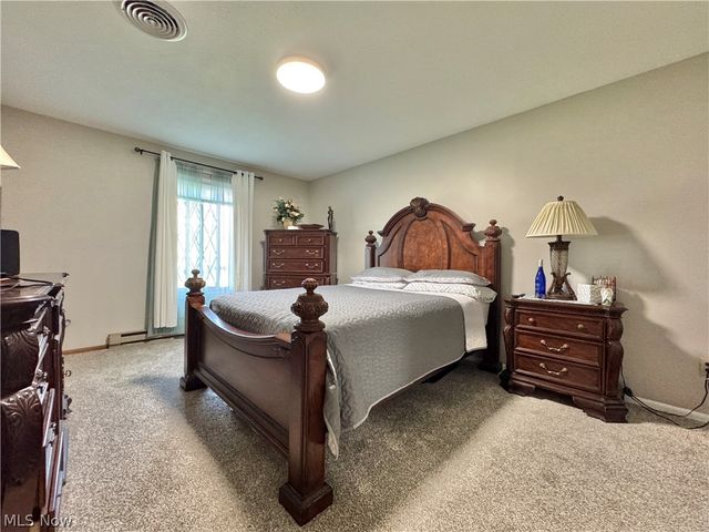 1327 Huntington Court, Boardman, OH 44512