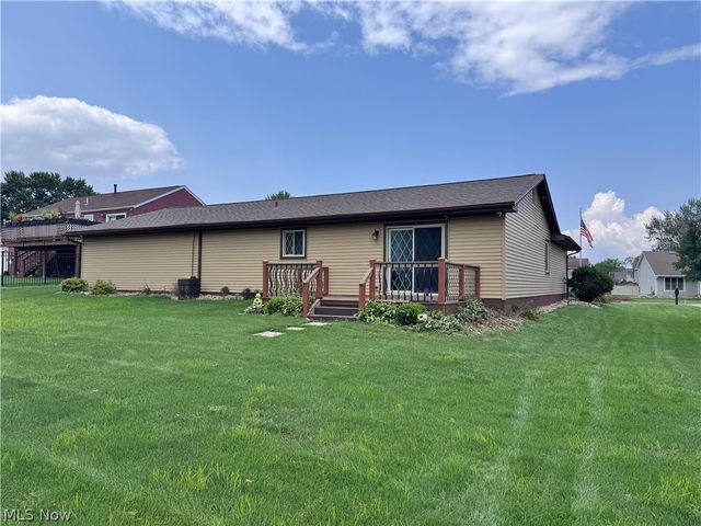 1327 Huntington Court, Boardman, OH 44512