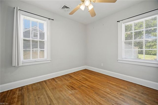13 California AVE, Portsmouth, VA 23701