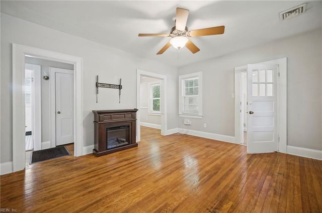 13 California AVE, Portsmouth, VA 23701