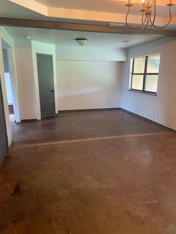 235 CLIFFSIDE Drive, Amarillo, TX 79118