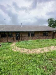 235 CLIFFSIDE Drive, Amarillo, TX 79118