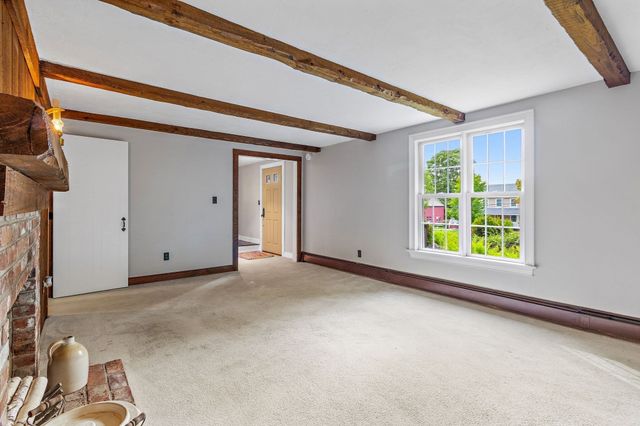 87 Sampson Road, Bolton, MA 01740