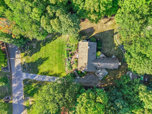 87 Sampson Road, Bolton, MA 01740