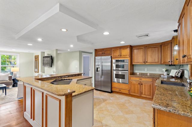 87 Sampson Road, Bolton, MA 01740
