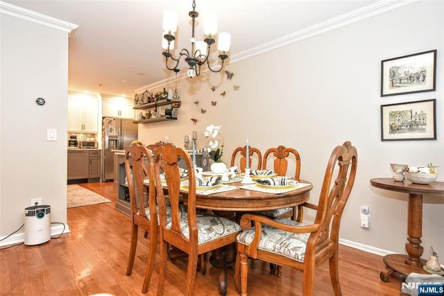 335 Cambridge Drive, Ramsey, NJ 07446
