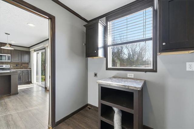 313 W Lake Street, Iva, SC 29655