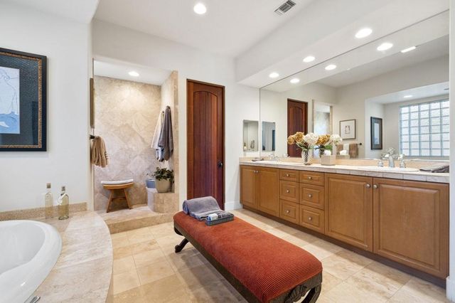 56025 Village Drive, La Quinta, CA 92253