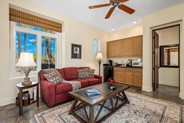 56025 Village Drive, La Quinta, CA 92253