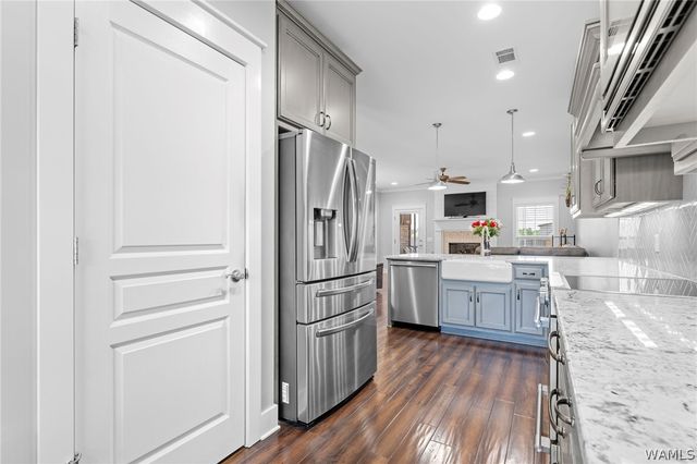 13858 Hemlock, Northport, AL 35475