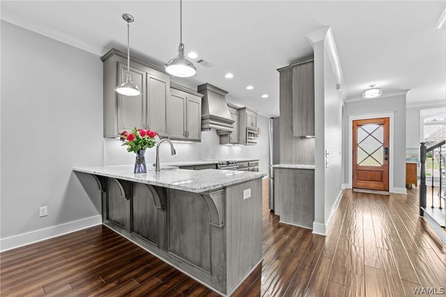 13858 Hemlock, Northport, AL 35475