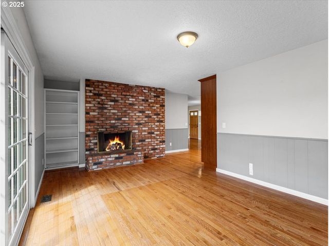 18230 Sw JAYLEE St, Beaverton, OR 97078