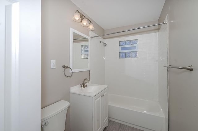 3136 Louisiana Avenue S, Saint Louis Park, MN 55426