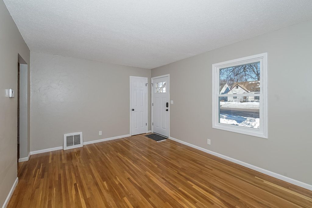 3136 Louisiana Avenue S, Saint Louis Park, MN 55426 — photo 2