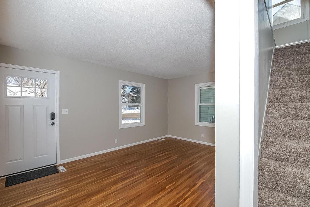 3136 Louisiana Avenue S, Saint Louis Park, MN 55426 — photo 3