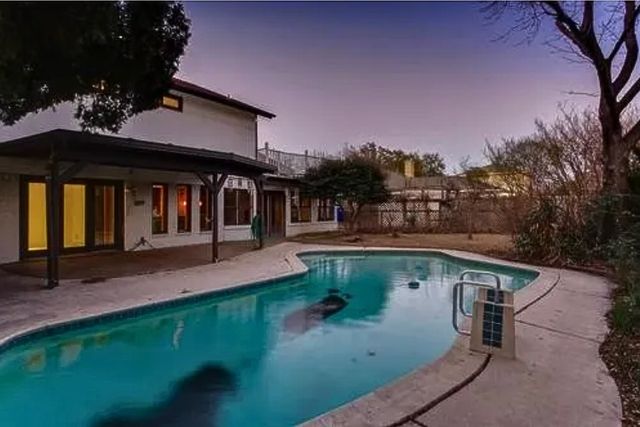 2706 S Surrey Drive, Carrollton, TX 75006