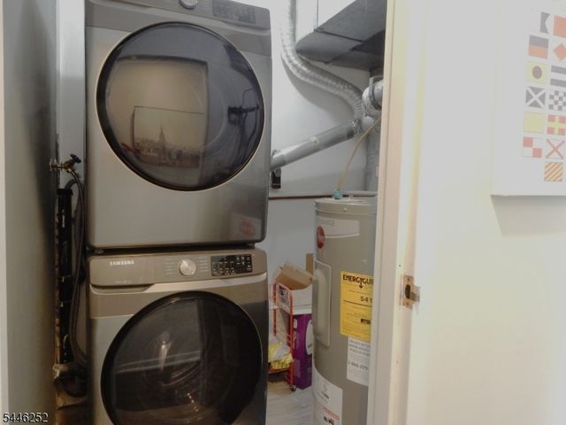 16312 DELL PL. 312, Stanhope Boro, NJ 07874