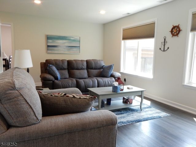 16312 DELL PL. 312, Stanhope Boro, NJ 07874