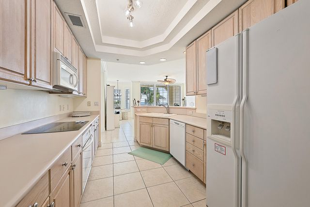 221 Ocean Grande Boulevard 407, Jupiter, FL 33477