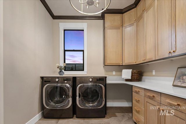 7017 N Cairnhill Way, Eagle, ID 83616