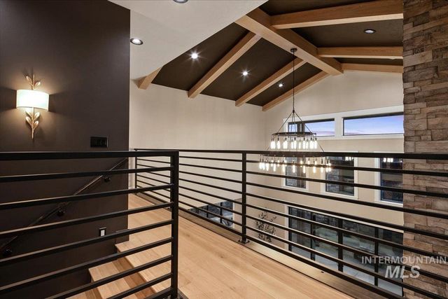 7017 N Cairnhill Way, Eagle, ID 83616