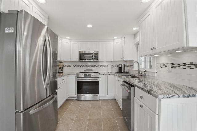 48 Davenport Rd, Dennis, MA 02670