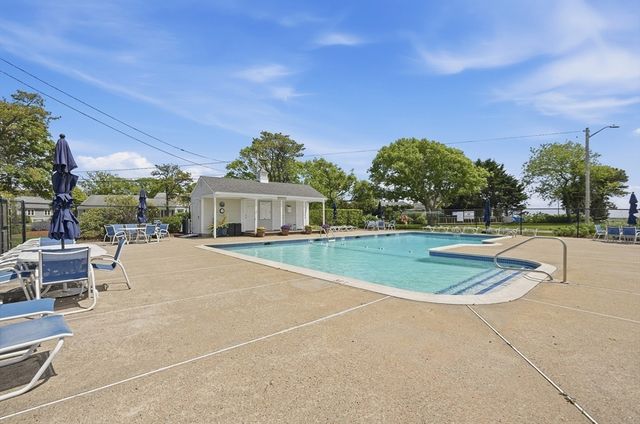 48 Davenport Rd, Dennis, MA 02670