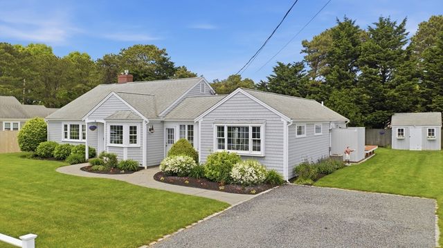 48 Davenport Rd, Dennis, MA 02670