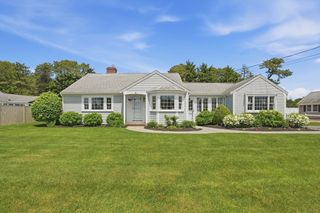 48 Davenport Rd, Dennis, MA 02670