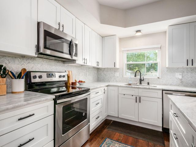 617 Reinhard Avenue, Columbus, OH 43206