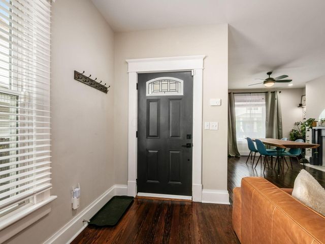 617 Reinhard Avenue, Columbus, OH 43206