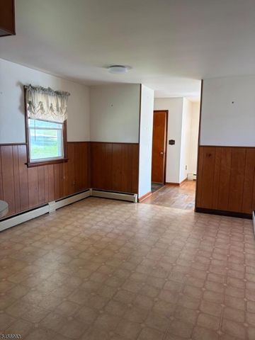 401 Liberty Blvd, Pohatcong Twp., NJ 08865