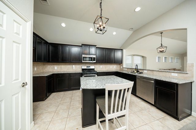 5539 Jay Thrush Drive, Richmond, TX 77407