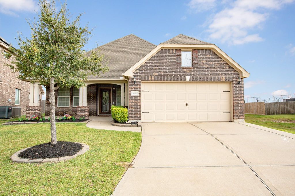 5539 Jay Thrush Drive, Richmond, TX 77407