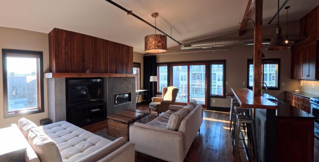 312 3rd Street, Excelsior, MN 55331