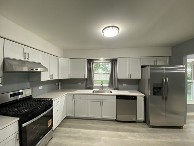 819 59th Street, Downers Grove, IL 60516